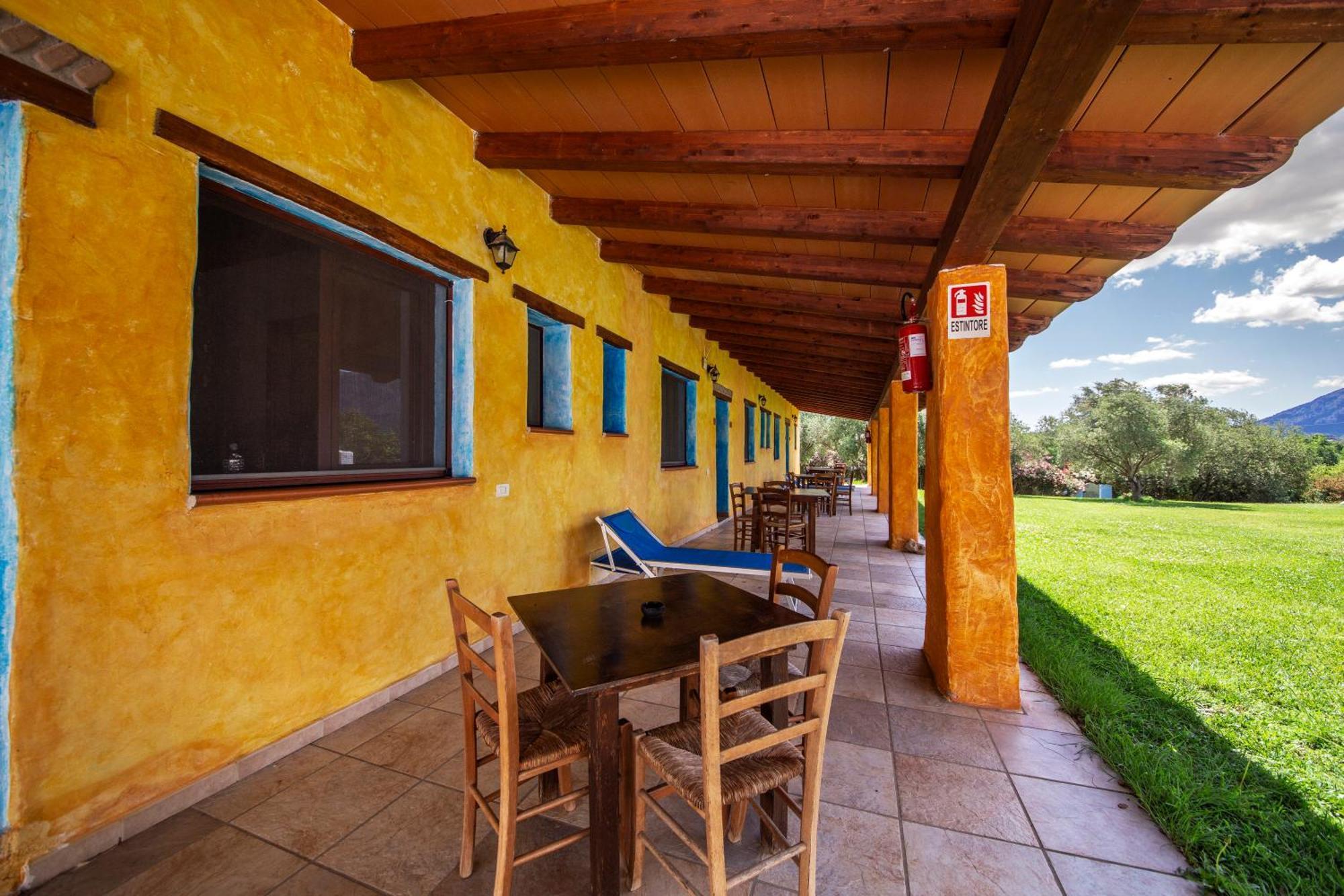 Agriturismo Piperedda Irgoli Buitenkant foto